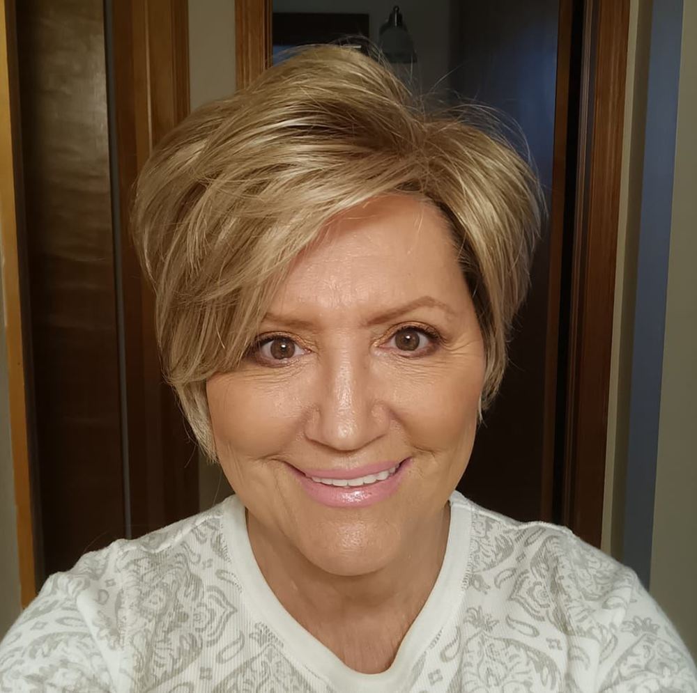 Meet your Posher, Georgeann